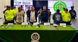 La estructura criminal controlaba el tráfico de estupefacientes y extorsiones en parte de Soledad. Sus miembros obedecen a alias ‘Castor’.
